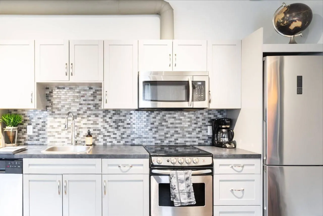 Laneway Loft Apartment Toronto
