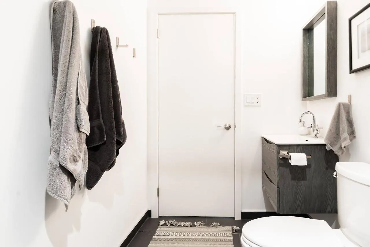 Laneway Loft Apartment Toronto